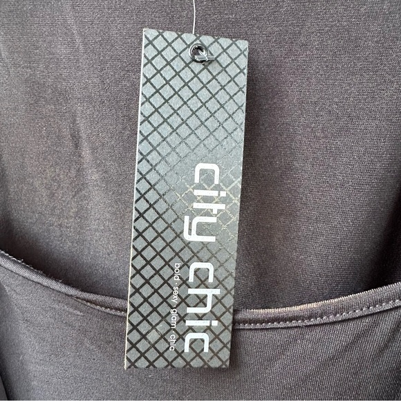 NWT City Chic Black Wrap Front Surplice Twist Strap Top - Picture 5 of 13